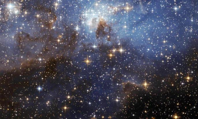 Astronomers can provide a rough estimate of the number of stars in a galaxy